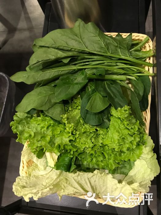 玉兰牛肉潮汕牛肉火锅-蔬菜拼盘-菜-蔬菜拼盘图片-青岛美食-大众点评