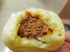 咸蛋黄超人包-老陶包子铺(南大西南村店)