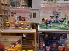 -猫的天空之城概念书店(杭州南宋御街店)