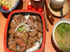 -本源食集 日式烧肉·炉端烧(东海缤纷店)