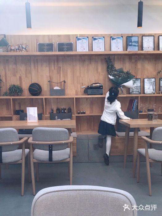 十一咖啡(青年大街工厂店)图片