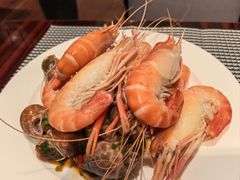 -广州万富希尔顿酒店-感趣自助餐厅·生蚝海鲜刺身