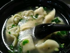 -老上海食惠裡小籠包生煎包