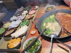 -赵美丽·重庆社区火锅·直营店(火车东站·中豪国际店)