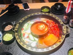 -味舵主重庆火锅(邓尉路店)