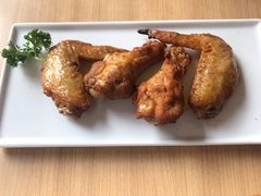 -必胜客(机场路店)
