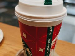 -星巴克(上海虹桥新天地二店)