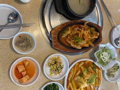-元祖李朝(新威路店)