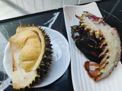 -雍容荟帝王蟹活龙虾展台自助(IFS黑金店)