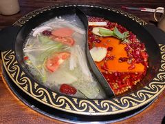 鸳鸯锅-大话三城重庆火锅(万科天誉店)