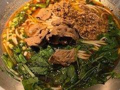 -妈妈故事米线(市府恒隆店)