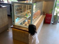 -三勾JJJ Burger&Coffee(梅溪湖店)
