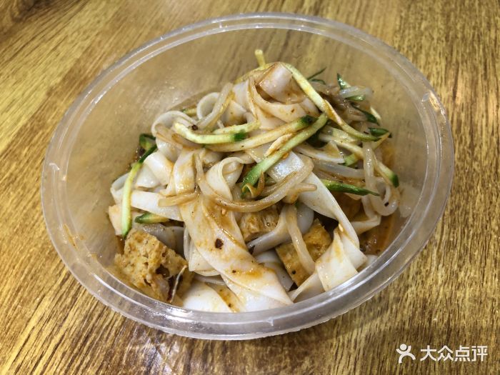 老潼关肉夹馍(建外店)秘制凉皮图片 - 第1张