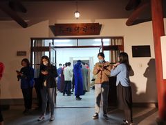 -上海市龙华烈士陵园