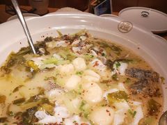 -江渔儿酸菜鱼(映月湖环宇城店)