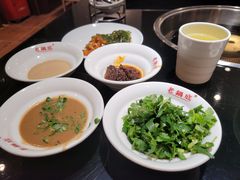 -吴记老锅底麻辣火锅(福州路店)