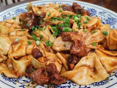 -壹阁胡羊焖饼(特色小吃街店)
