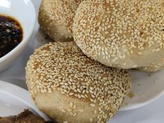 芝麻烧饼-张记酱牛肉(虎坊桥店)