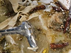 -渔语鱼新川菜Bistro(万象天地店)