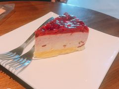 明朗莓蛋糕-星巴克(南昌恒茂梦时代广场店)