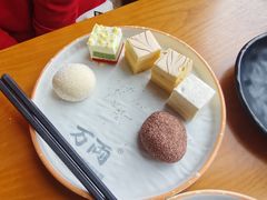 -拾勝牛·江景安格斯烧肉放题(江湾阳光天地店)