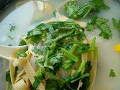 -魏家凉皮(马驹桥店)