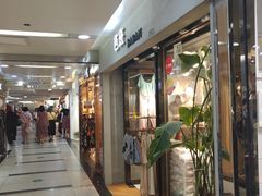 -广州白马服装市场