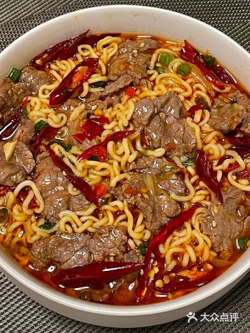 牛肉面之旅——美食的记忆与情感的交融