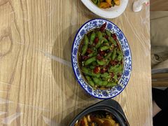 -江城燕子大排档(江汉路步行街店)