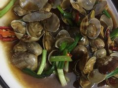 -鑫悦楼煎蟹·16年海鲜大排档
