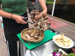 -楠柏弯休闲山庄(梨花溪店)