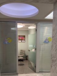 -咪咪专业脱毛连锁机构