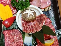 -炼火烤肉店