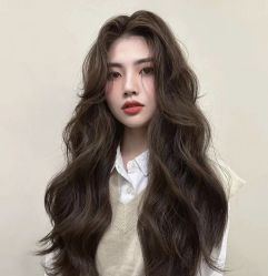 -丝语萱形象