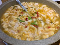 酸菜石锅鱼-味仙居(环城南路店)
