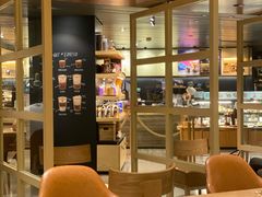 大堂-星巴克臻选(国贸商城首店)