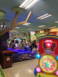 -莫莉幻想儿童乐园(武汉经开永旺店)