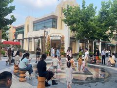 -比斯特上海购物村精品奥特莱斯