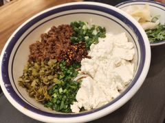 -云阿蛮云南生烫牛肉米线(奉贤路店)