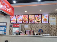 -李先生牛肉面大王(北京站售票厅餐厅)