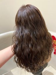 -容萨美业·美容美发