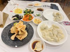 -东方饺子王(新奥购物中心店)