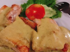 -Old House Restaurant
