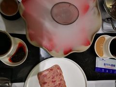 -红鼎豆捞·非遗鲍皇汤火锅(宝丰路店)