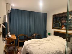 -时光漫步酒店(北京国子监簋街北新桥地铁站店)