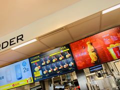 -麦当劳(军博店)