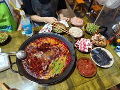 -黄潇洒老火锅(九眼桥宏济巷店)