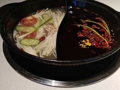 -钢管厂五区小郡肝串串香(滨江店)