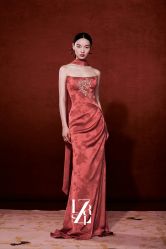 -Renee芮亦婚纱(原丽莎)