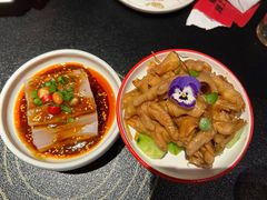 -辣尚瘾·烤鱼·新川菜(牡丹园直营店)